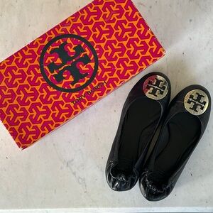 Tory Burch Classic Reva Ballet Flat, Black with Silver Logo